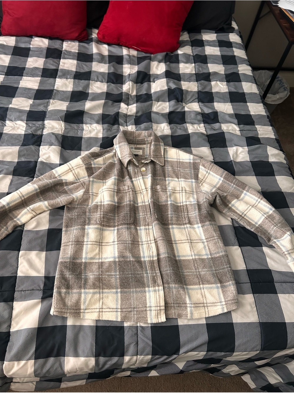 American Eagle Plaid Button-Up Shacket